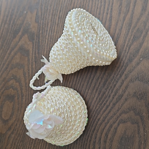 Set of 2 Vintage Pearl Embellished Christmas Holiday Bells - Picture 3 of 7